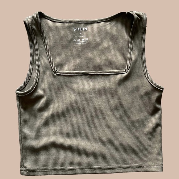 SHEIN Bundle 6‎ Tank Tops Size Small - Picture 4 of 7